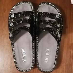 Alegria 3 Strap Sandals